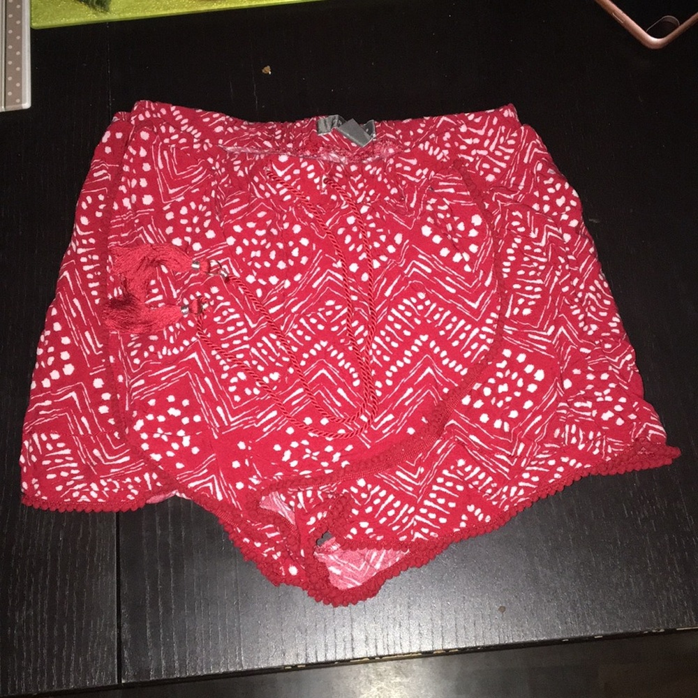 Red and white shorts - Primark